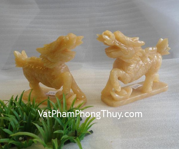 Kỳ lân đá Hoàng Long,mang lại phước lộc dồi dào,tài vận hanh thông M053 ky lan M053 01 Kỳ lân đá Hoàng Long,mang lại phước lộc dồi dào,tài vận hanh thông M053