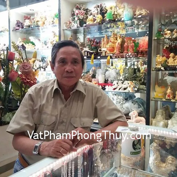 Chú Ích - khách hàng mua ngọc Phỉ Thúy S5151-S3-3395
