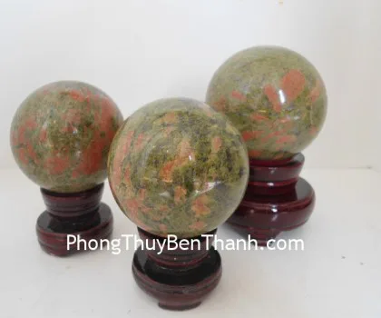 Quả cầu đá hồng lục bảo-vỏ ruby(2.3kg) FDT178-F2-9818